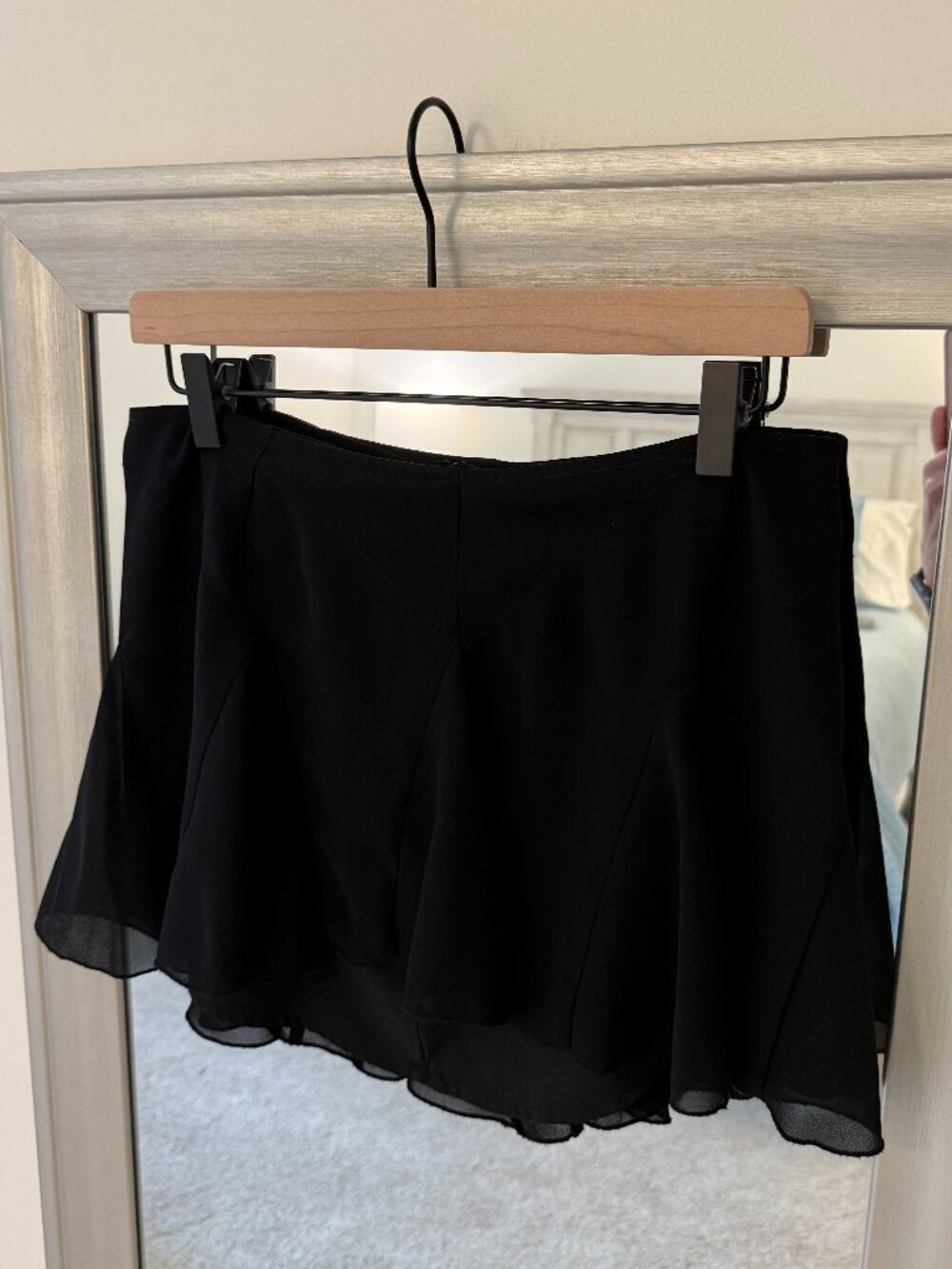 White Fox Boutique Women's Black Match Maker Pleated Sheer Mini Skirt Size M
